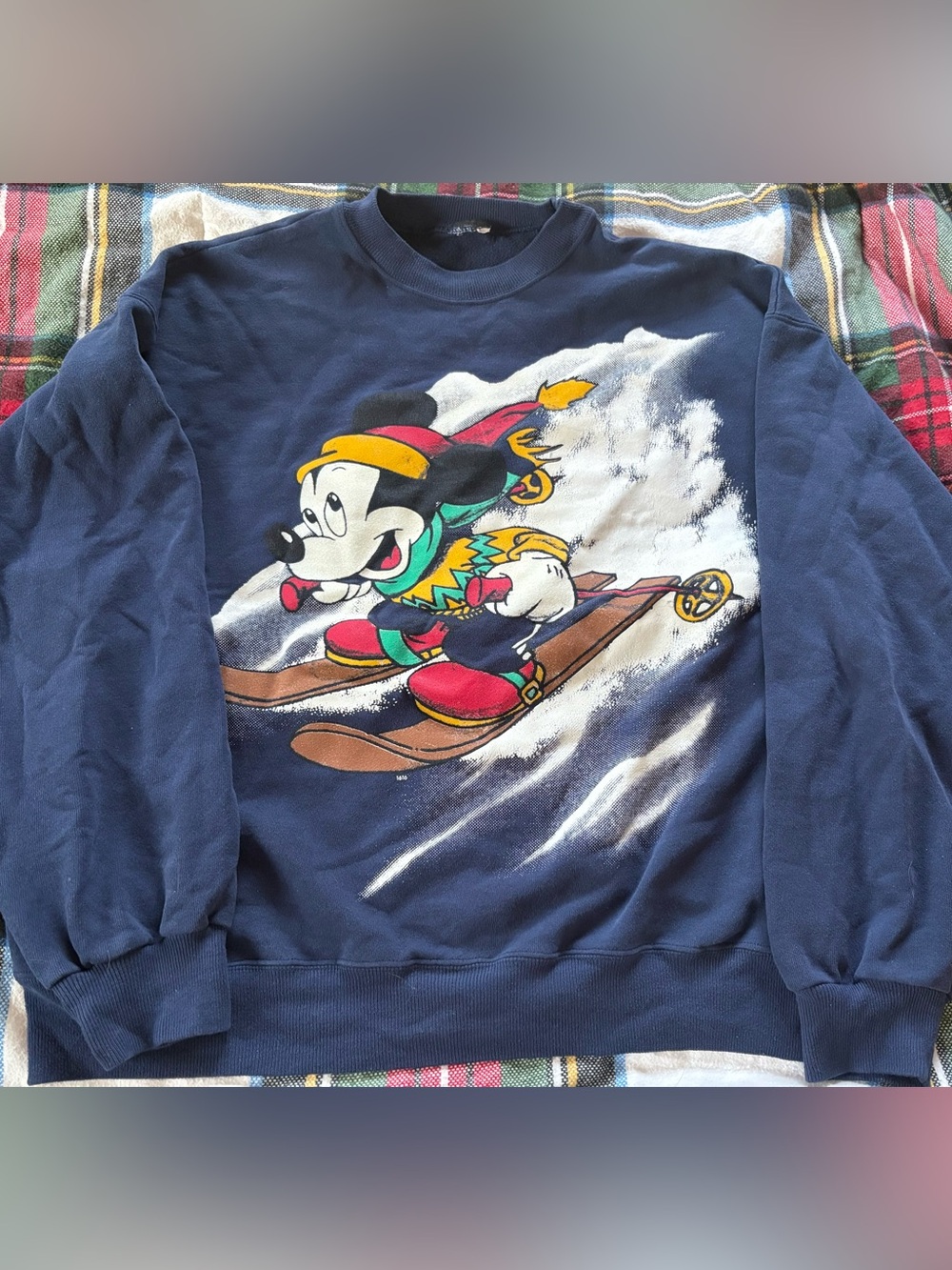 Vintage 90s Jerry Leigh Mickey skiing Mickey crew neck sweater size XL